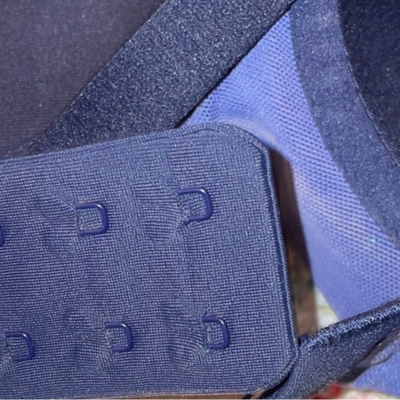 Nike 36C High Impact Racerback Blue Purple Ombré Bra Like New - Picture 5 of 5